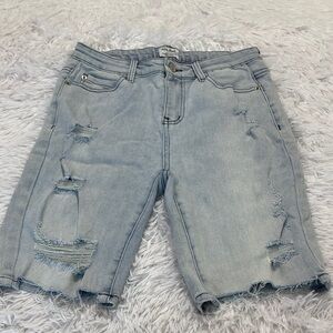 WHITE BIRCH Light Blue Distressed Denim Shorts WOMENS SIZE M